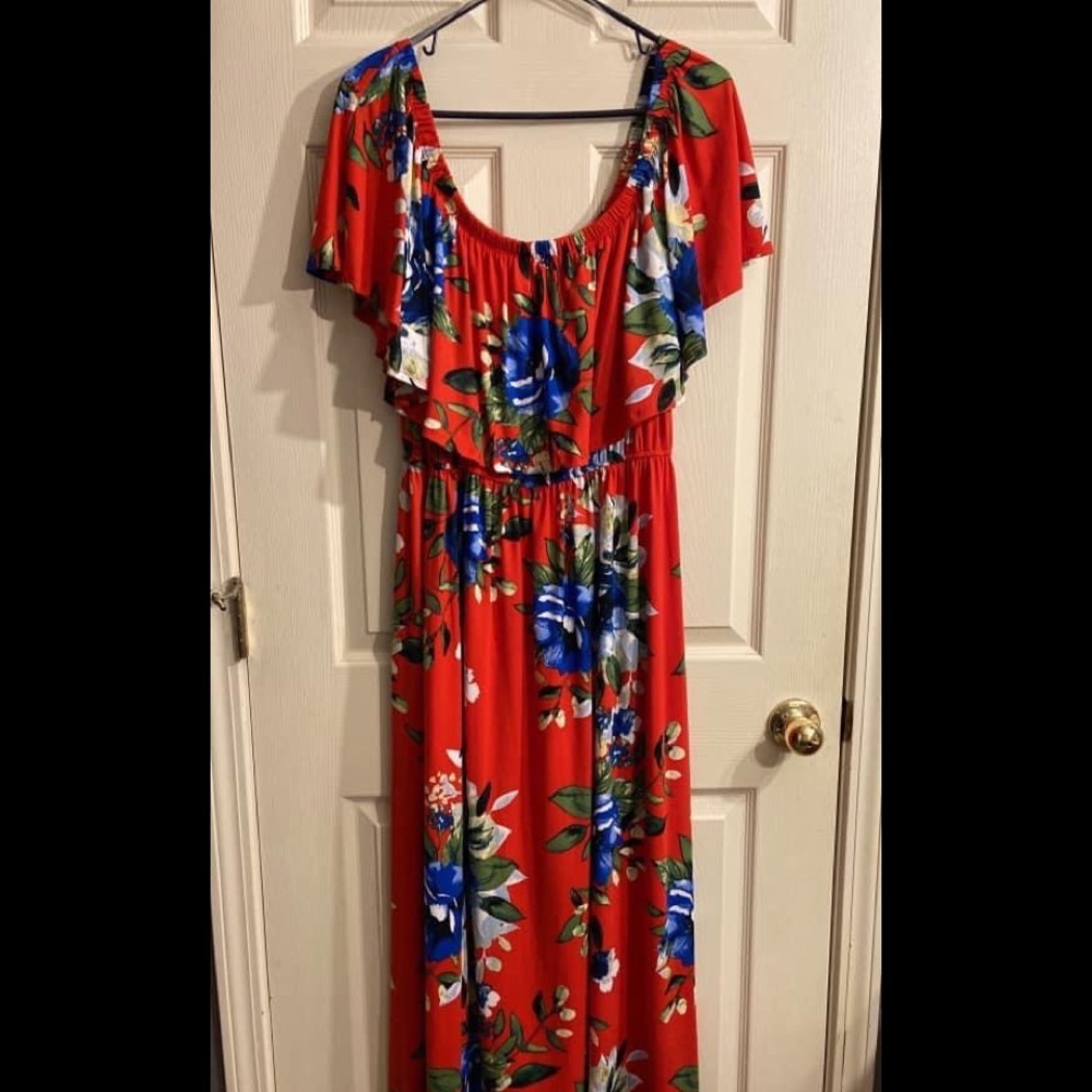 Women’s dress ~ boutique ~ Super cute ~ 2x ~ NWT